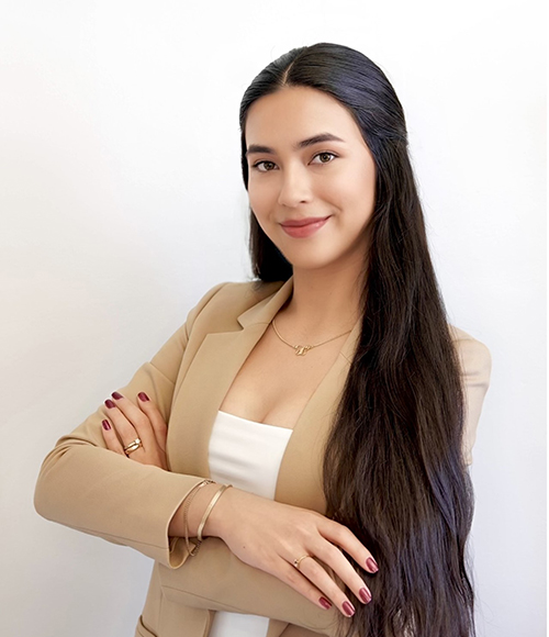 Estefania Cortez - Client Liaison
