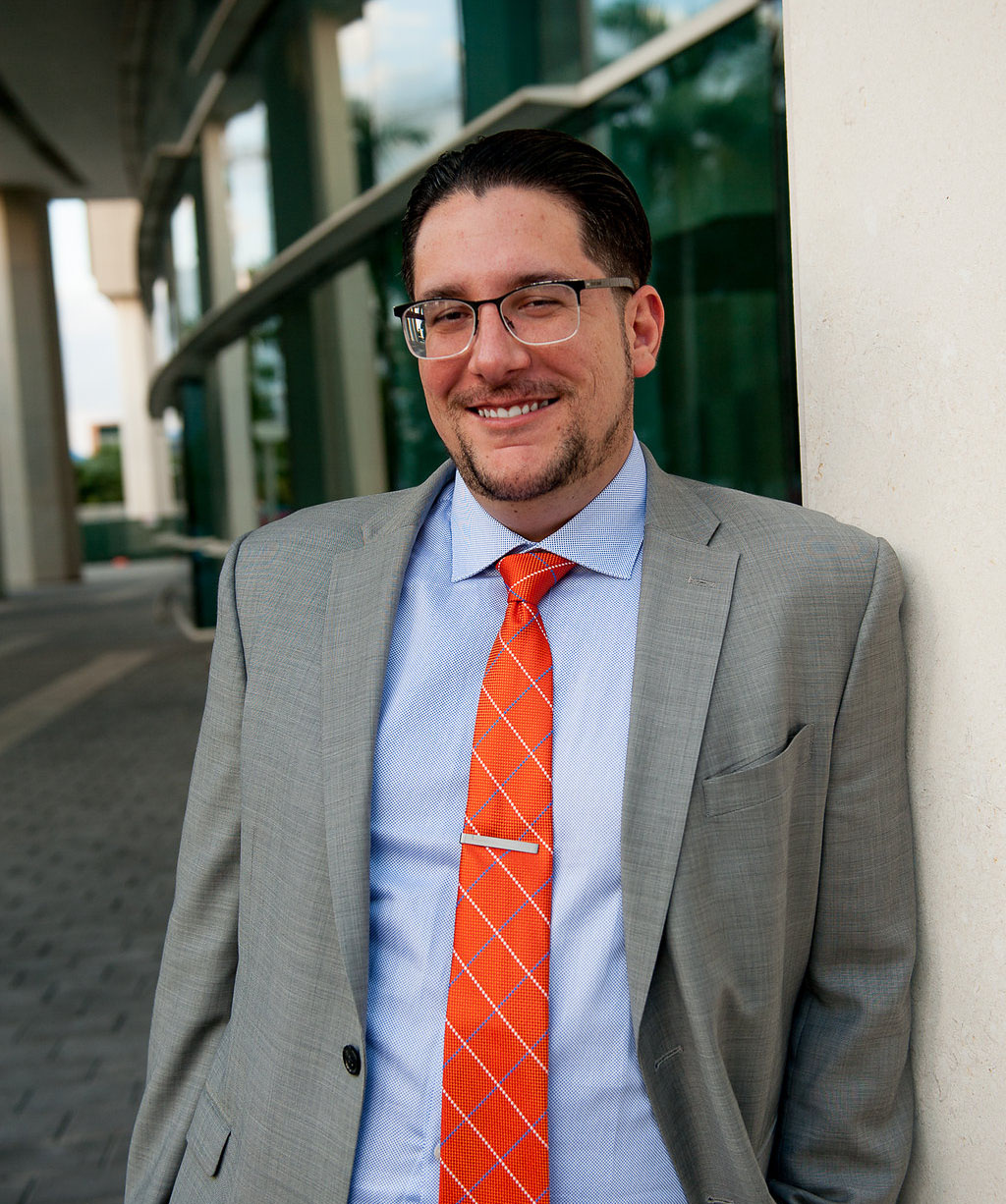 Mark Prada Attorney Bio
